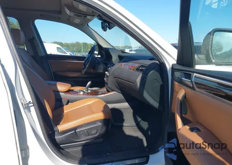 2015 BMW X3 xDrive35I из США, поврежденный, VIN 5UXWX7C52F0K31611